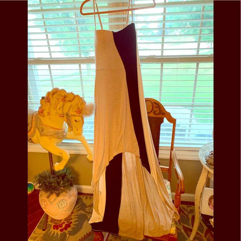 Calvin Klein hi low women’s dress size large NWOT